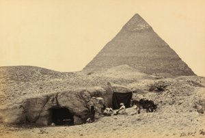 Égypte et Palestine : pyramides de Khéphren et tombes dans la forteresse de Gizeh, Haute-Égypte