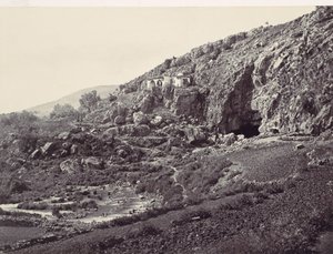 Source principale du Jourdain, coulant d