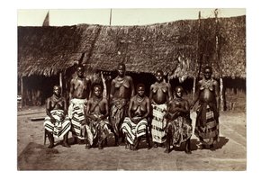 Les épouses du roi George, Opobo, près de Calabar, Nigeria, c.1870 - Francis W. Joaque