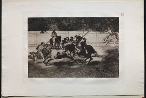 Corridas : Le puissant Rendon poignarde un taureau avec la pique, d