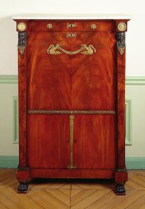 Bureau à écrire avec couvercle (or, acajou, marbre et bronze)