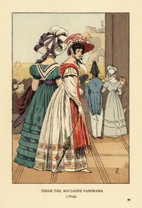 Femmes regardant la grande vue de la ville à l