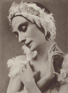 Pavlova dans Le Cygne mourant (photo n/b) - Frans van Riel