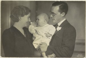 Portrait de Juliana, reine des Pays-Bas, Bernhard de Lippe-Biesterfeld et Beatrix, reine des Pays-Bas - Franz Ziegler