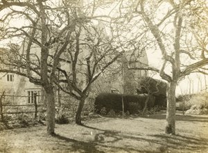 Manoir de Kelmscott : Depuis le verger - Frederick H. Evans
