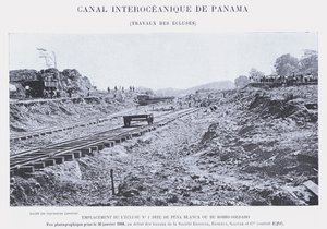 Canal Interocéanique de Panama, Travaux des Écluses