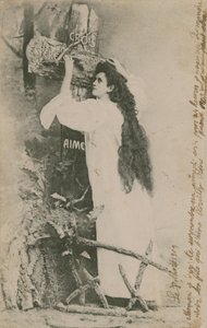 Crois Espère Aime - French Photographer