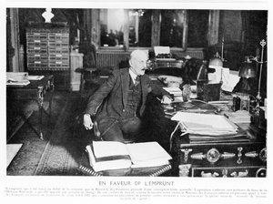 Joseph Caillaux parlant à la radio en 1925, de Le Monde Illustré, 1925 - French Photographer