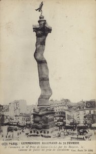 La Colonne de Juillet est prise de convulsions - French Photographer