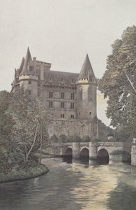 La Rochefoucauld, Château, Vue prise des bords de la Tardoire - French Photographer