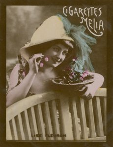 Lise Fleuron, fille avec des cerises