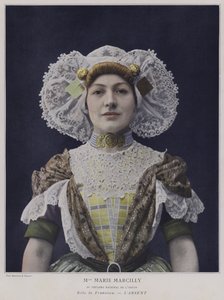 Marie Marcilly en Francisca dans L
