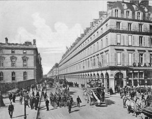 Paris - La Rue de Rivoli - French Photographer