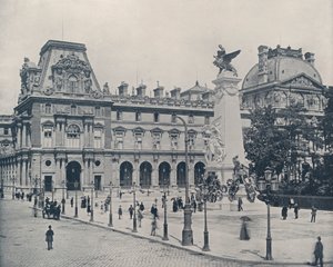 Paris : Monument de Gambetta dans la cour du Louvre - French Photographer