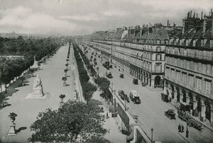 Perspective du Jardin des Tuileries et la Rue de Rivoli (photogravure) - French Photographer