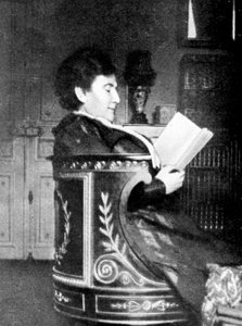 Portrait de Madame Adrien Proust (mère de Marcel), vers 1885 - French Photographer
