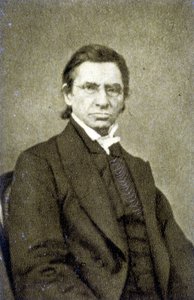 Portrait de Maximilien Émile Littré (1801 - 1881) en 1869 - French Photographer
