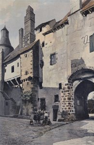 Saint-Benoît-du-Sault, Porte de ville et Beffroi