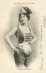 Sous-lieutenant, femme du futur - French Photographer