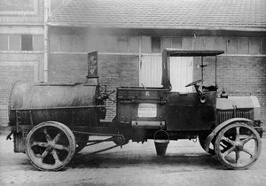 Camion de goudronnage, vers 1900 - French Photographer
