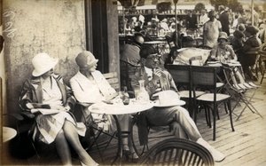 Le Paris des artistes à la belle époque : le peintre Tsuguharu-Leonard Foujita - French Photographer