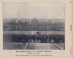 La dégradation du capitaine Dreyfus, brisant l