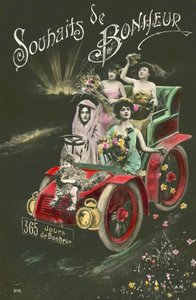 Femmes jetant des fleurs depuis une voiture - French Photographer