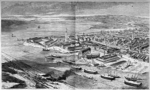Vue aérienne de la ville et du port de Lorient, Morbihan (56) - French School