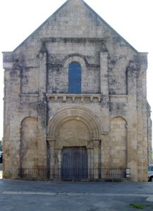 Église Saint-Pierre - French School