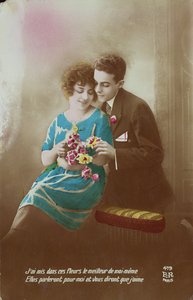 Couple avec des fleurs, 1910-20