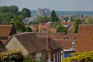 Vue de la cathédrale de Beauvais vue de loin