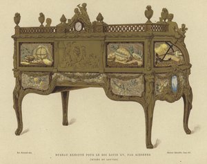 Bureau fait pour le roi Louis XV de France par Jean Henri Riesener, 18e siècle