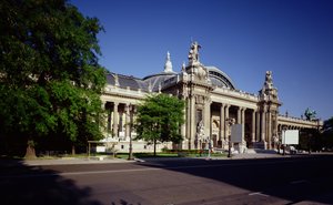 Façade du Grand Palais, construit par Henri Deglane, Albert Louvet et Albert Thomas, 1897-1900 - French School