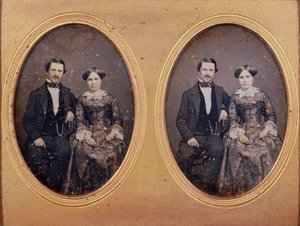 Groupe familial, vers 1840 - French School