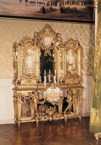 Cabinet à bijoux appartenant à l