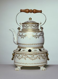 Bouilloire et support en porcelaine Louis XVI fabriqués à Paris, vers 1775-91