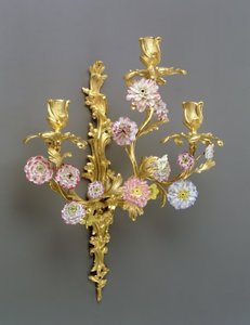 Une des deux appliques à trois branches Louis XV, vers 1750