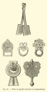 Pince et agrafes trouvées au Luxembourg - French School
