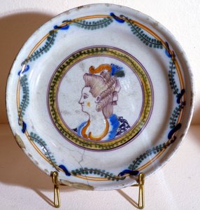 Portrait de Marie-Antoinette - assiette en faïence
