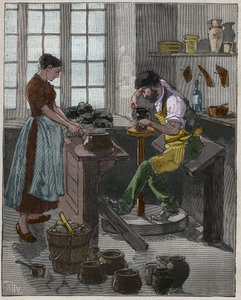 Poterie : potier exécutant un vase sur le tour. France - French School