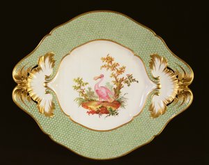 Support de Sèvres pour la soupière du service Eden, 1788