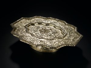 Plateau en argent doré de forme découpée, du service de toilette Lennoxlove, appartenant à Frances Teresa Stewart, Duchesse de Richmond et Lennox : Français, Paris, 1666 - 1667