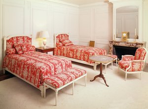 La chambre du général Charles De Gaulle (1890-1970) et de sa femme au Grand Trianon - French School