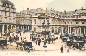 La Place du Palais Royal à Paris, 1910 - French School