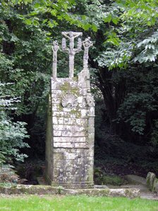La fontaine de la Chapelle de La Trinité - French School