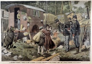 La gendarmerie cherche, à travers les camps de gitans, les auteurs des récentes attaques et vols commis dans la banlieue parisienne - dans « Pèlerin » du 21/04/1907 - French School