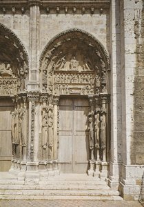 Vue de la porte sud du portail royal, c.1145-50 - French School