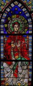 Fenêtre w109 représentant la Vierge Marie - French School