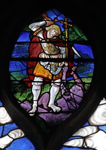 Vitrail w10 représentant Saint Michel