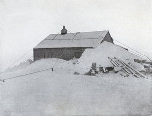 La cabane au Cap Adare, vers 1911, 1913 - G. Murray Levick